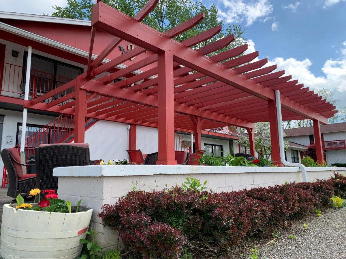 Vinehurst Inn & Suites Hammondsport Zewnętrze zdjęcie