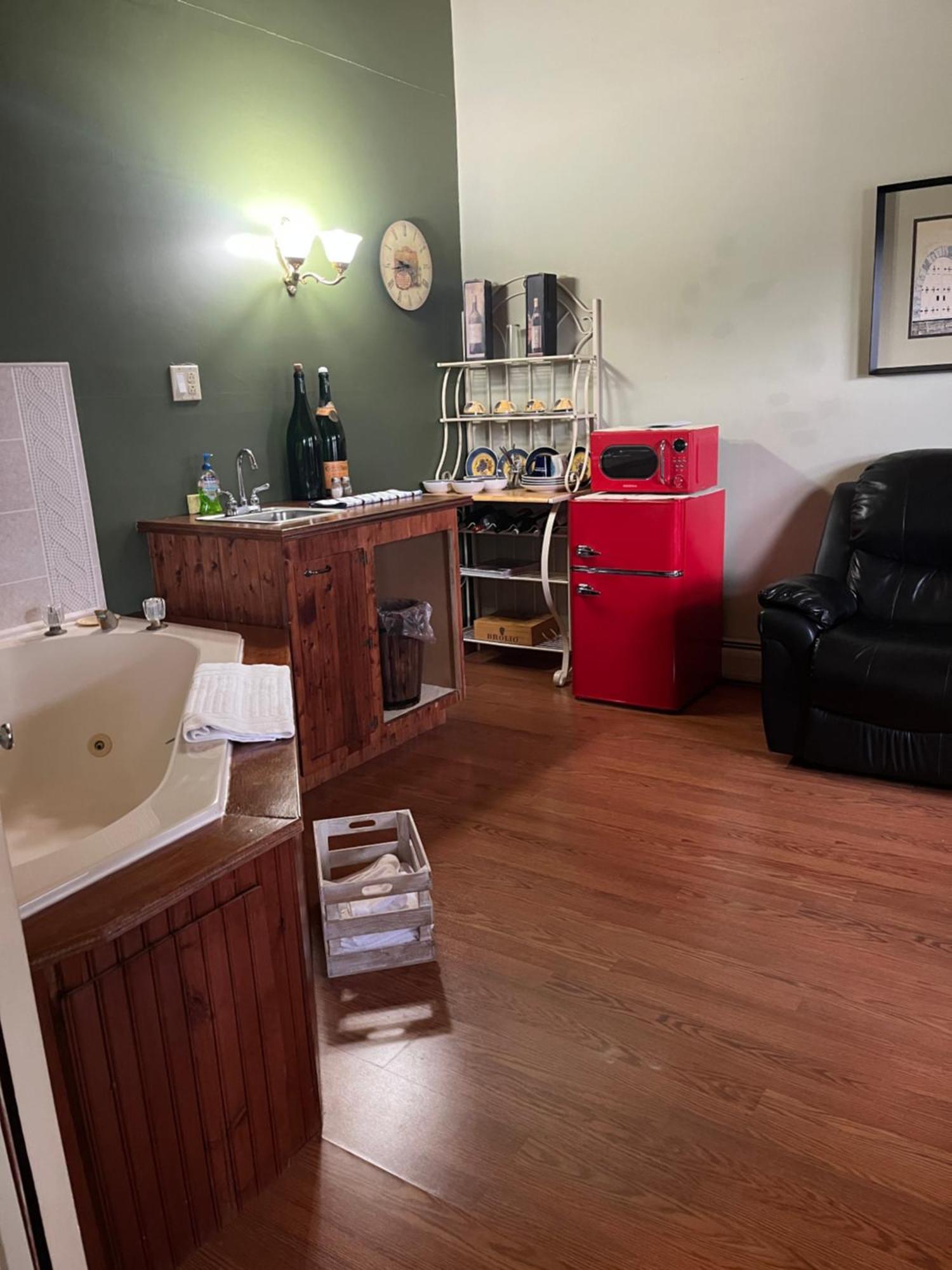 Vinehurst Inn & Suites Hammondsport Zewnętrze zdjęcie
