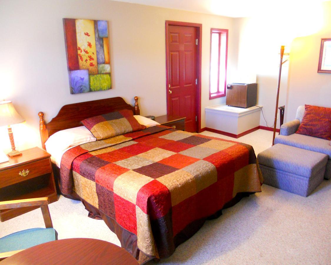 Vinehurst Inn & Suites Hammondsport Zewnętrze zdjęcie